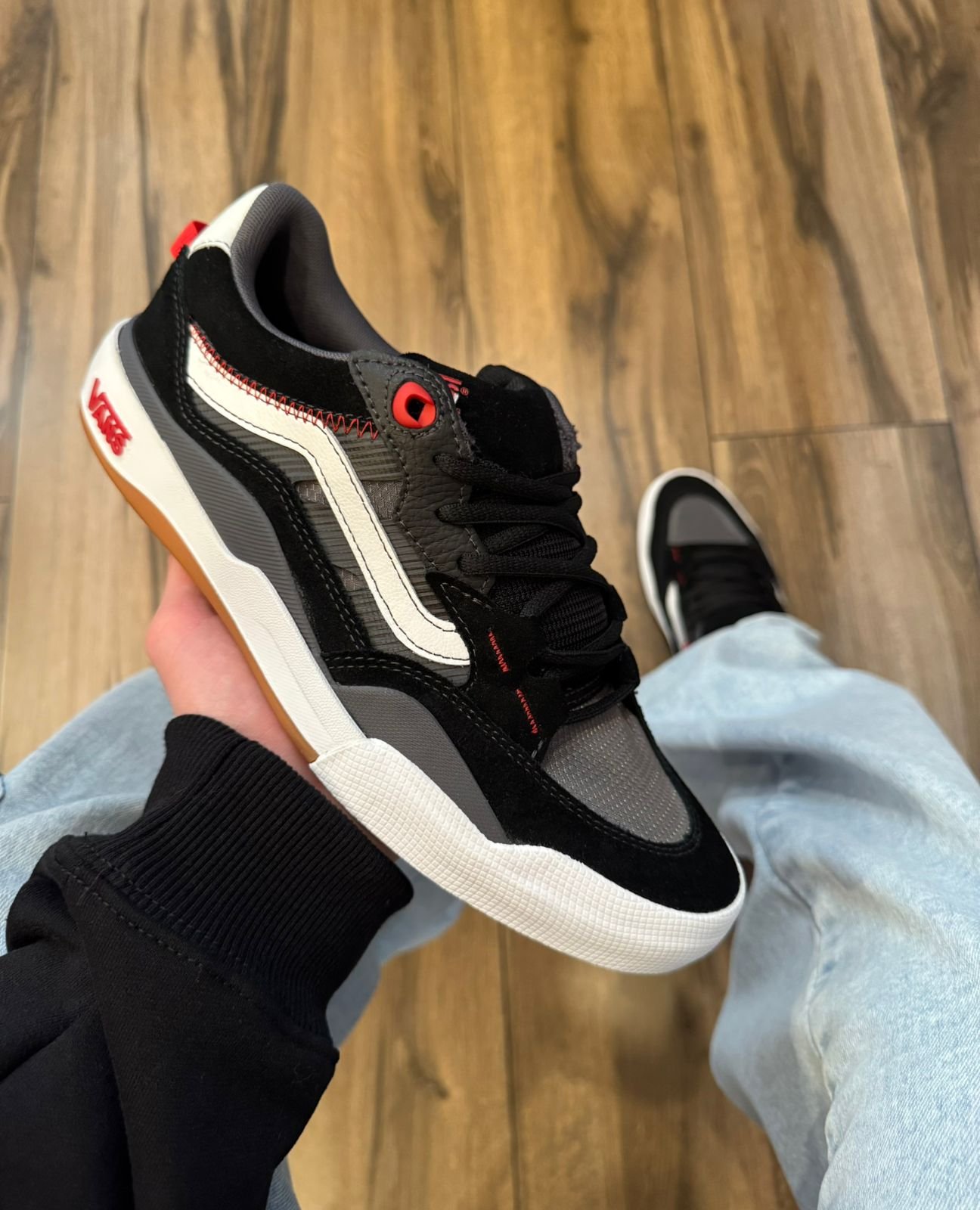WCS 2025 ウィンディ Tênis Vans Wayvee 2.0 Skate Black White/Red - Line Up