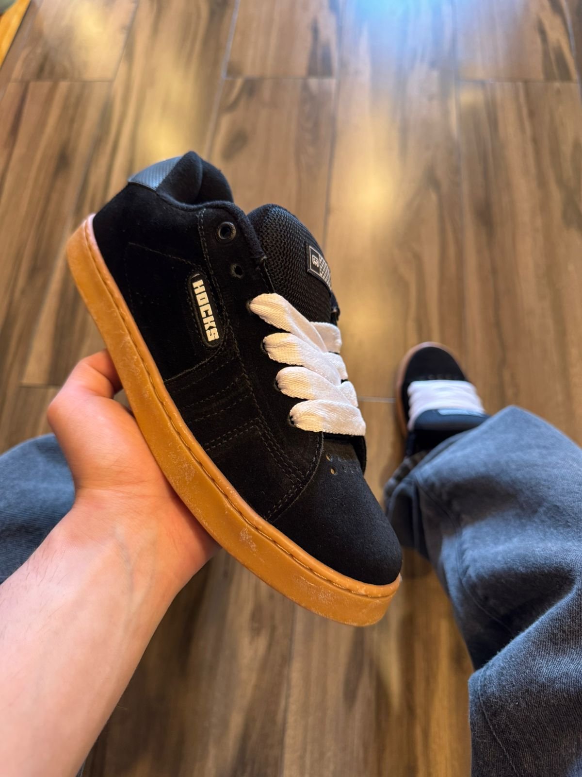 02 tenis hocks ruas skate latex