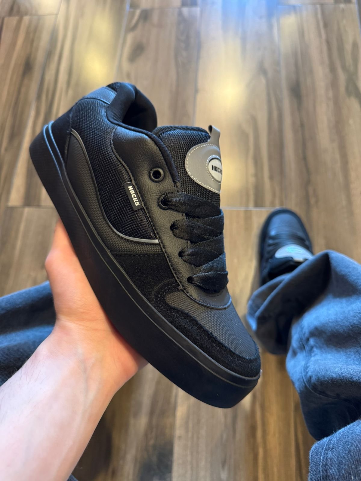 02 tenis hocks puff preto refletivo