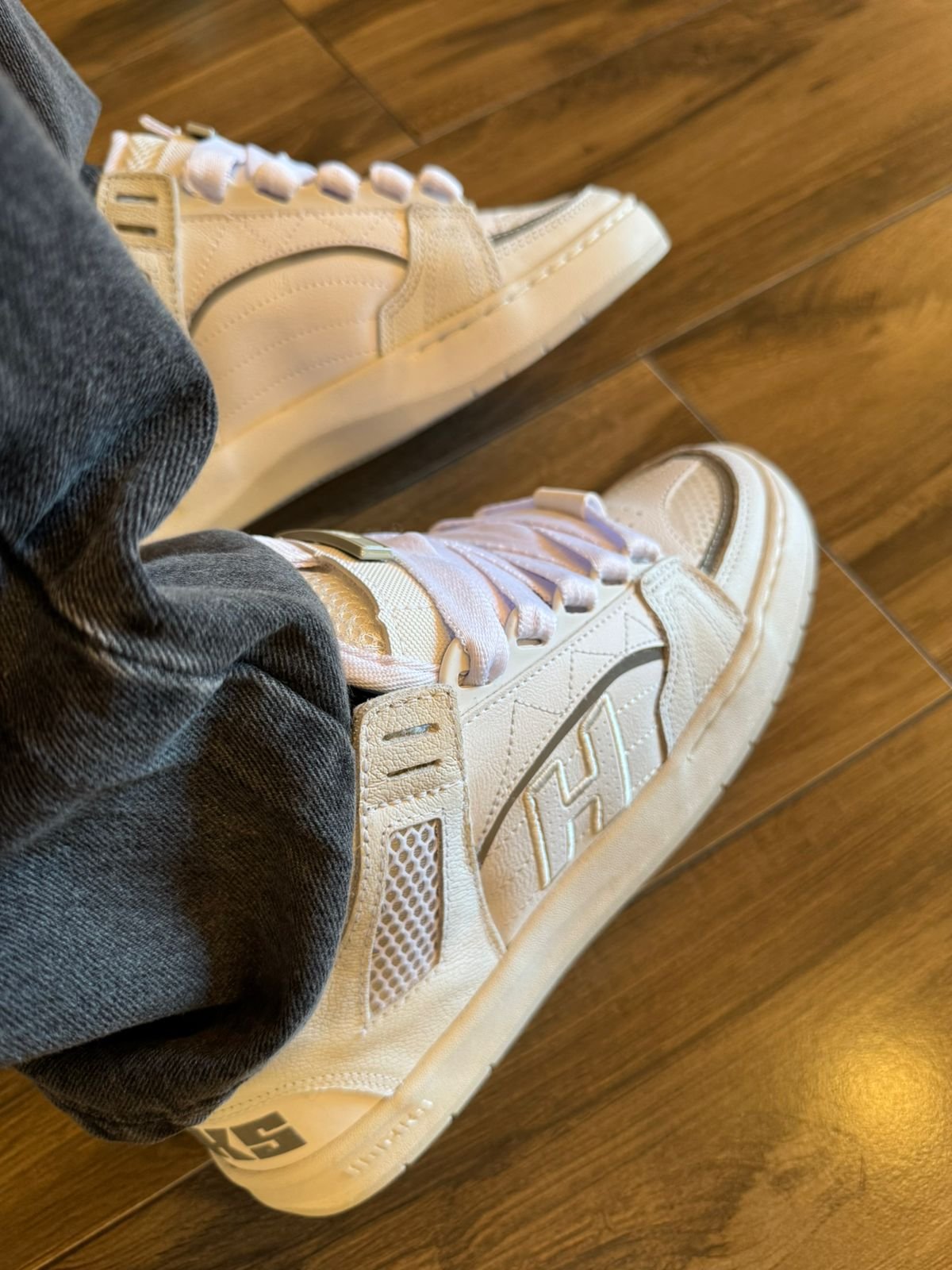 03 tenis hocks bold cristal